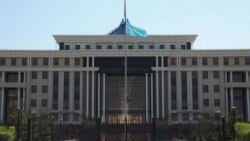 Казахстанской пенсионерке вручили медаль от Путина